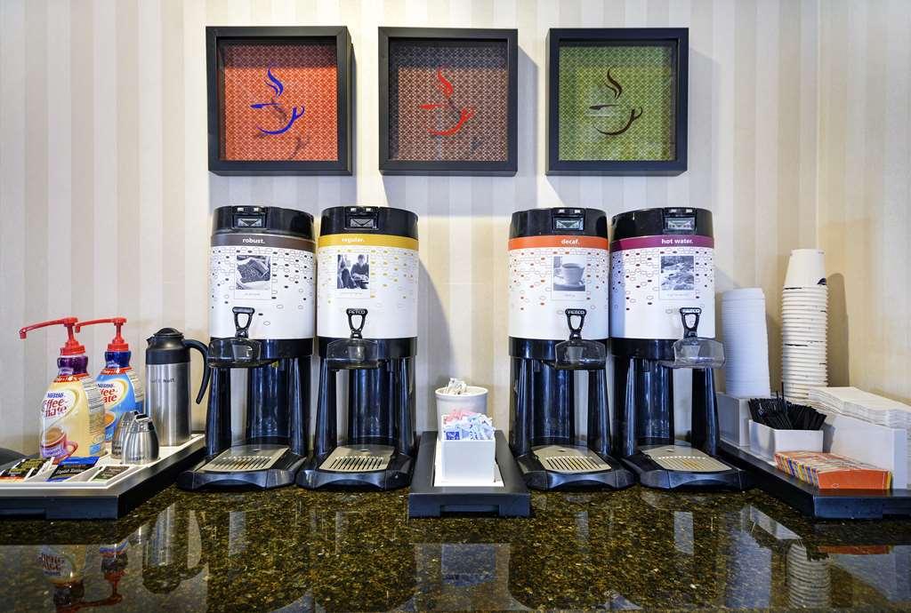 Hampton Inn את'נס מסעדה תמונה